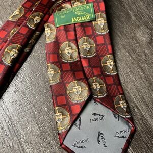 Vintage Laura Pearson for‎ Jaguar Auto Car Collectible Italy Red Gold Neck Tie
